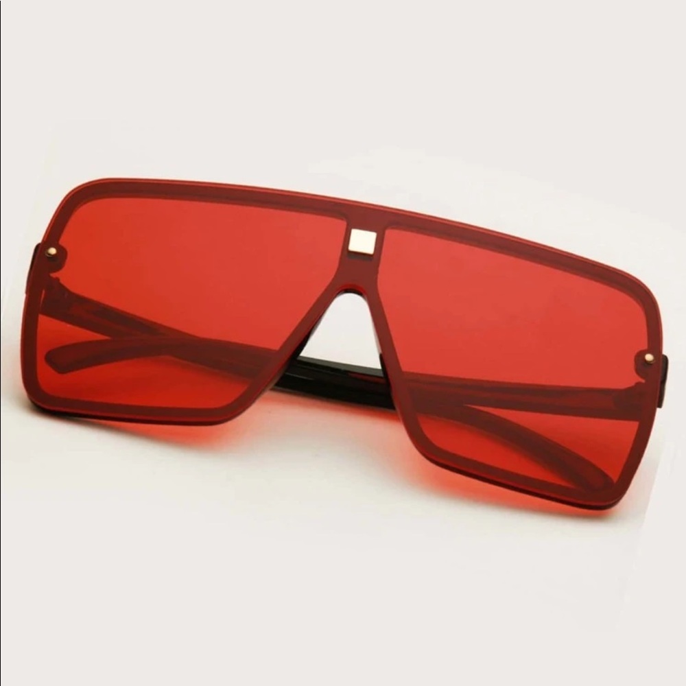 Red Tinted Aviator Sunglasses